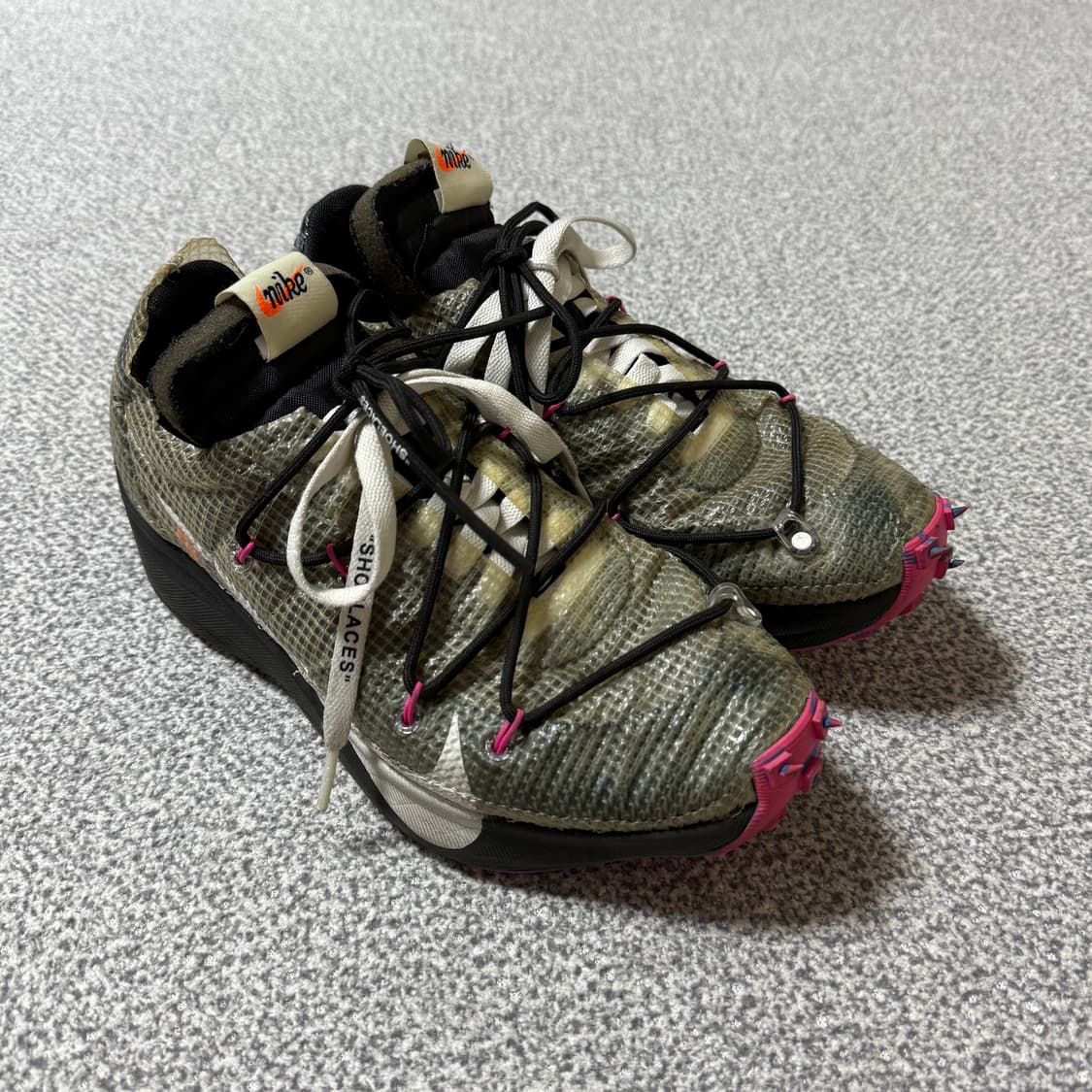 [정가 30만원] 나이키 오프화이트 베이퍼 스트릿 핑크 상품이미지3