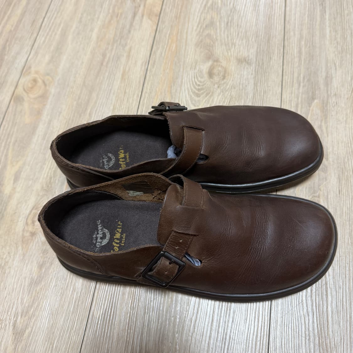 uk7,260) 199,000원 닥터마틴 패트리샤 다크 브라운 상품이미지2