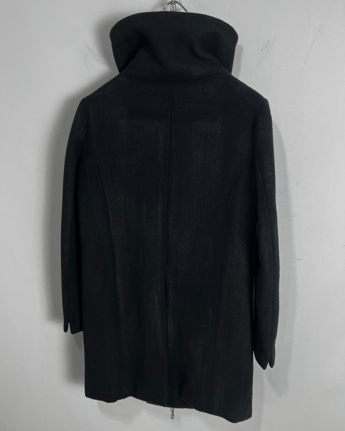 The Viridi Anne (더 비리디안) 코팅 하이넥 멜튼 울 코트 상품이미지7