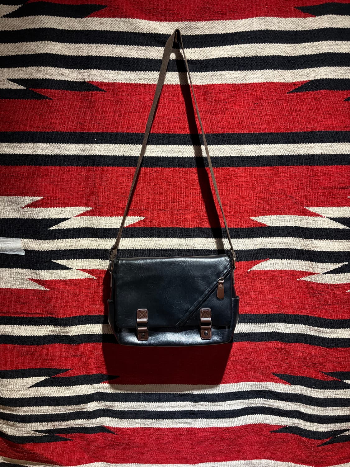 Leather newsboy shoulder bag / 가죽 숄더백 상품이미지1