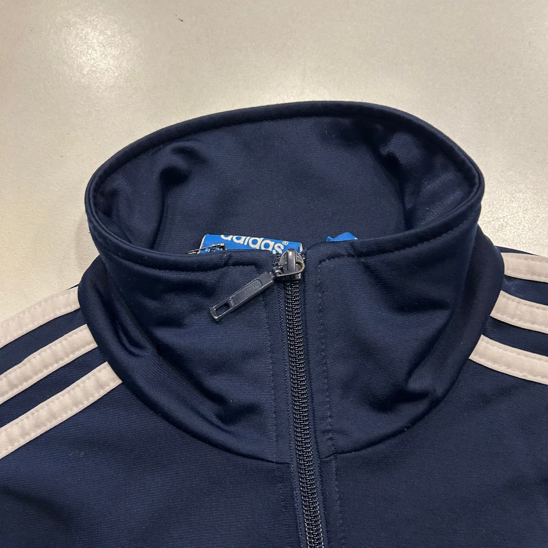 [85] 12s 아디다스 파이어버드 삼선 트랙탑 네이비 B217 상품이미지4