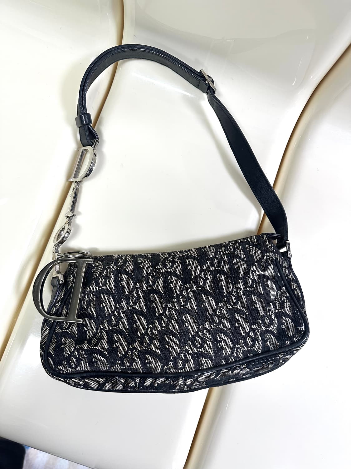 [A 정품] 디올 오블리크 D링 숄더백 상품이미지3