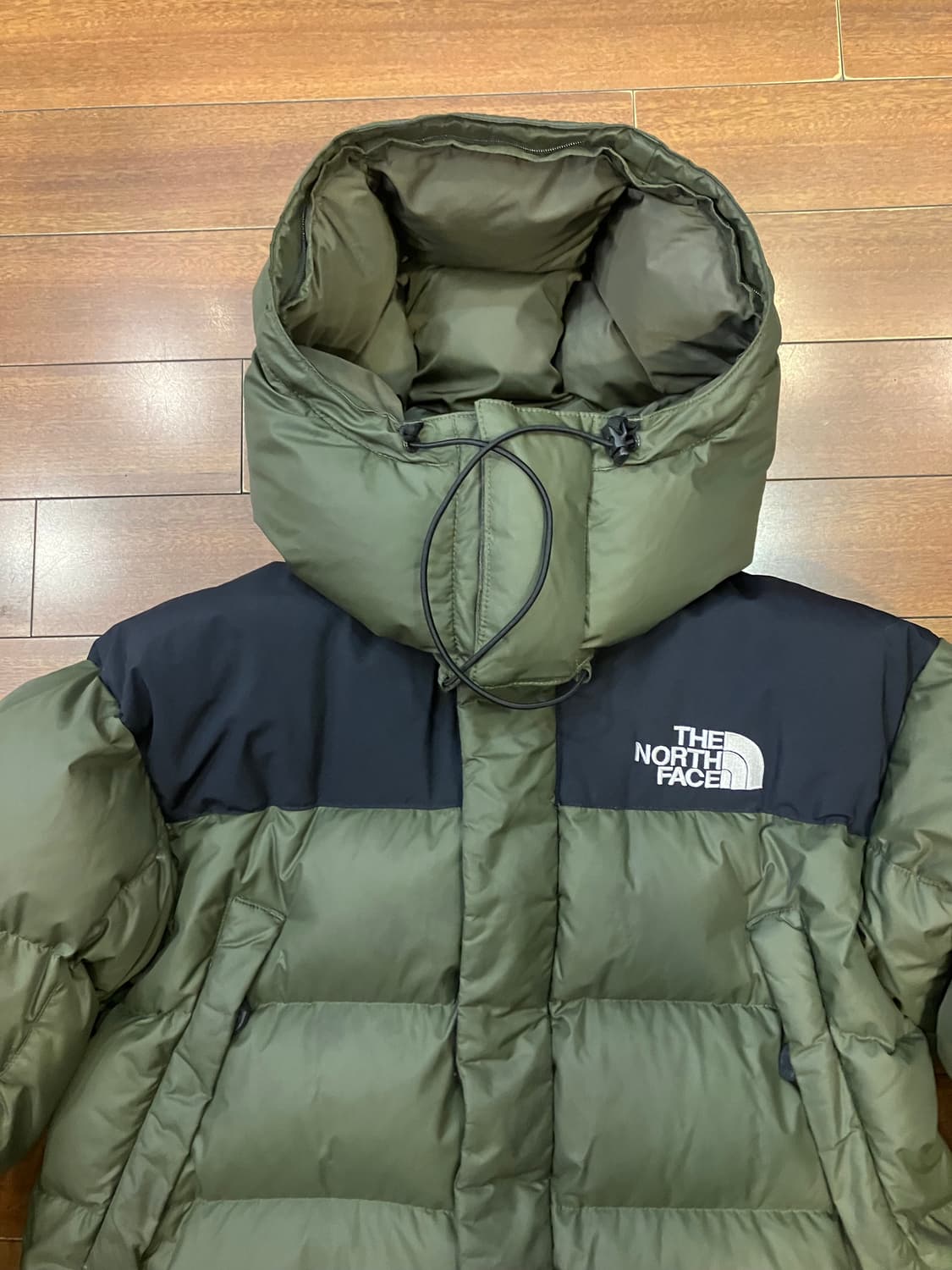 노스페이스 화이트라벨 패딩점퍼(남여공용) 상품이미지2