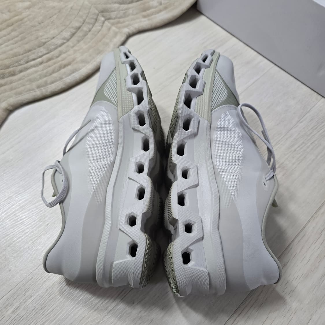 온 파프 클라우드몬스터2 문더스트 상품이미지3