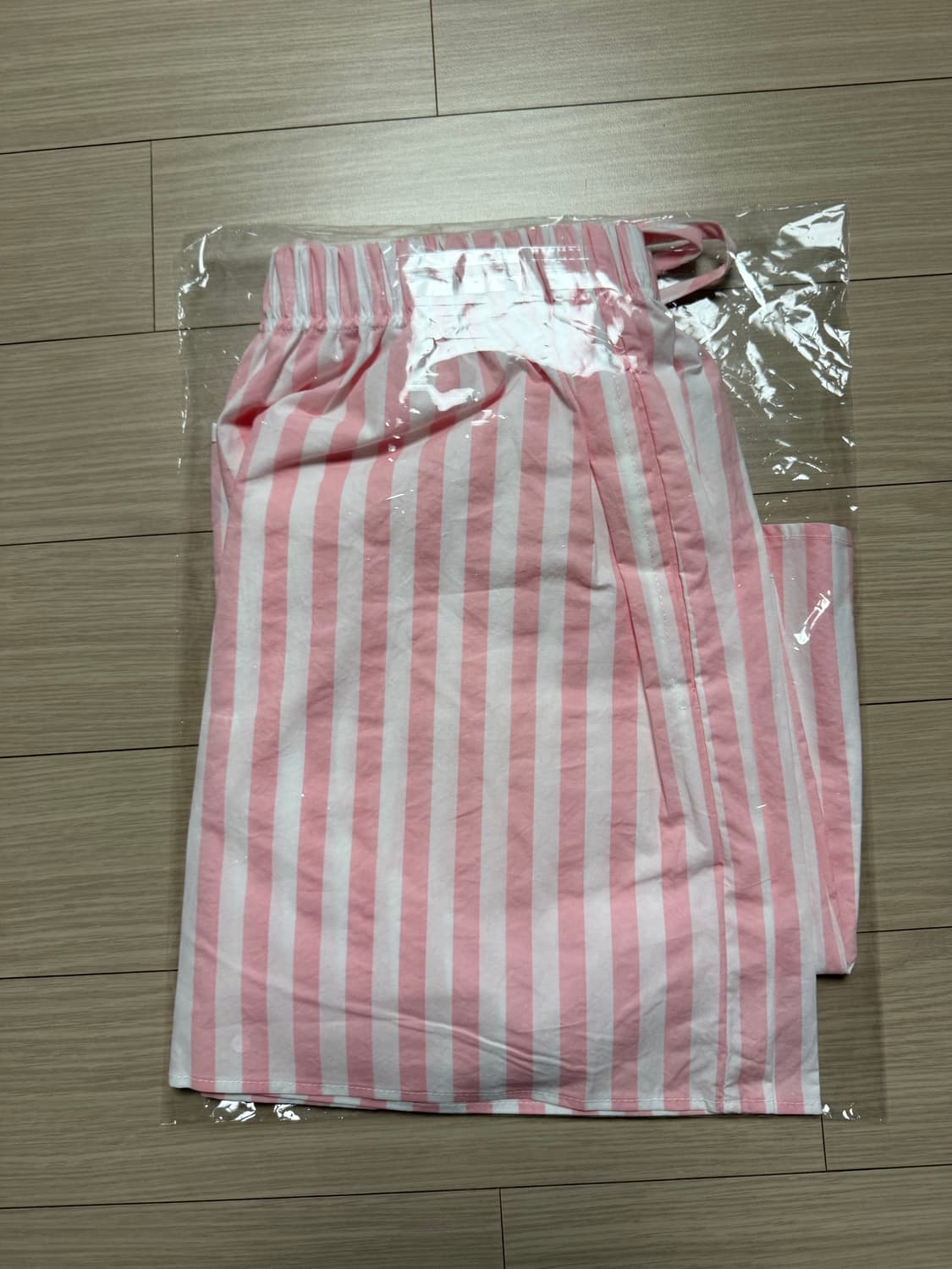 에디토리얼비 바이미나 헬로 샤인 셋업 상품이미지9