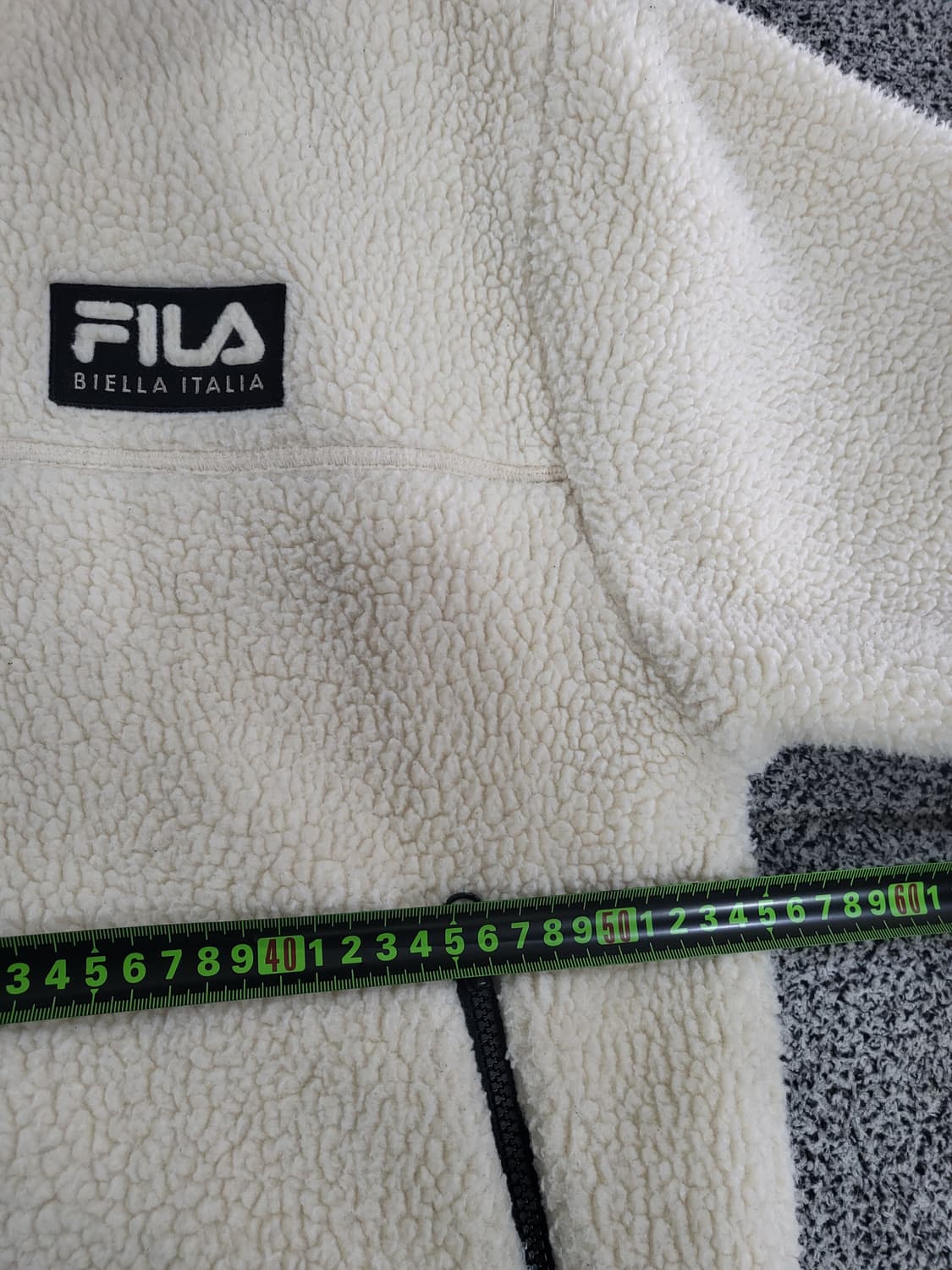 휠라(FILA) 플리스 후드 자켓
 상품이미지9