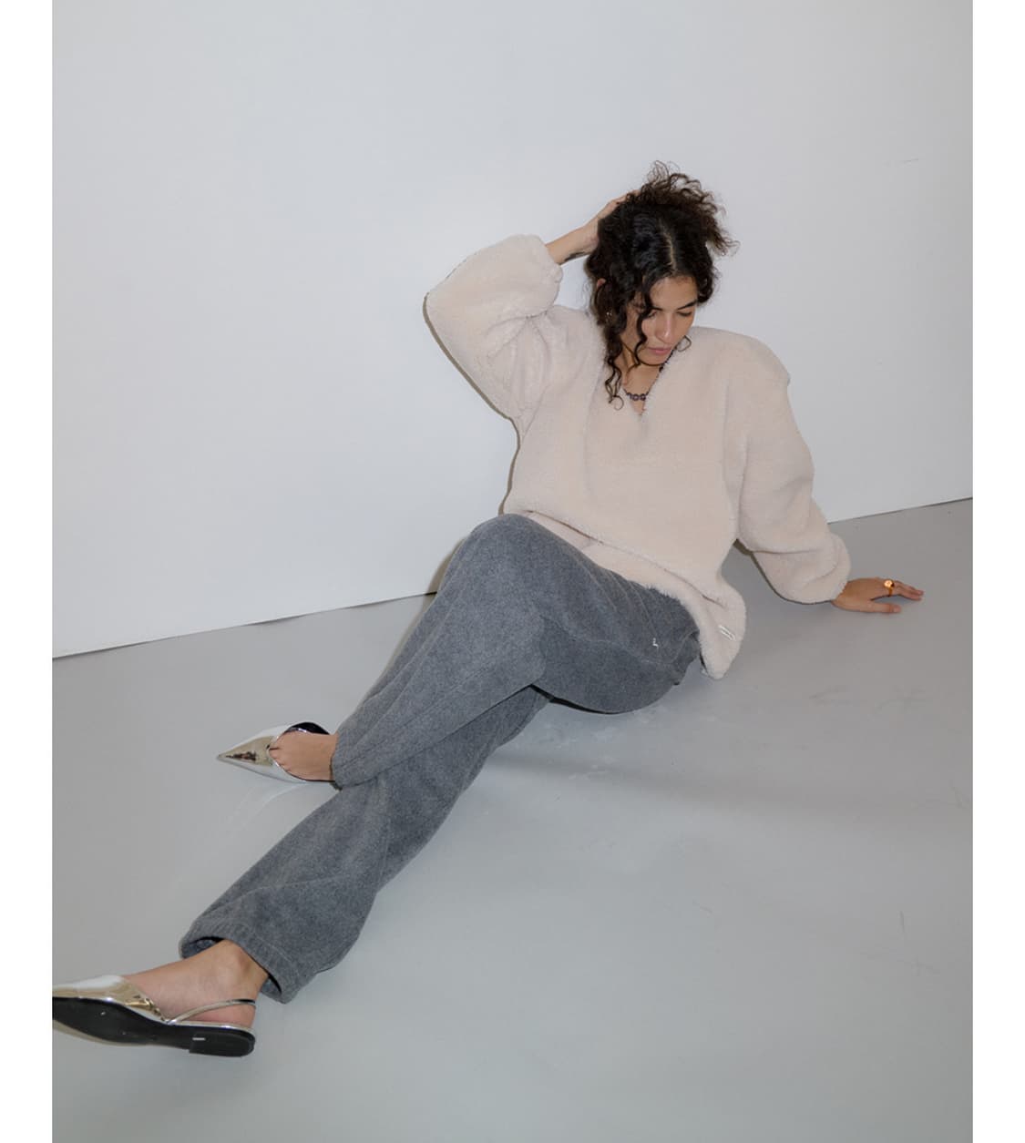 후리스 v넥 맨투맨 상품이미지1