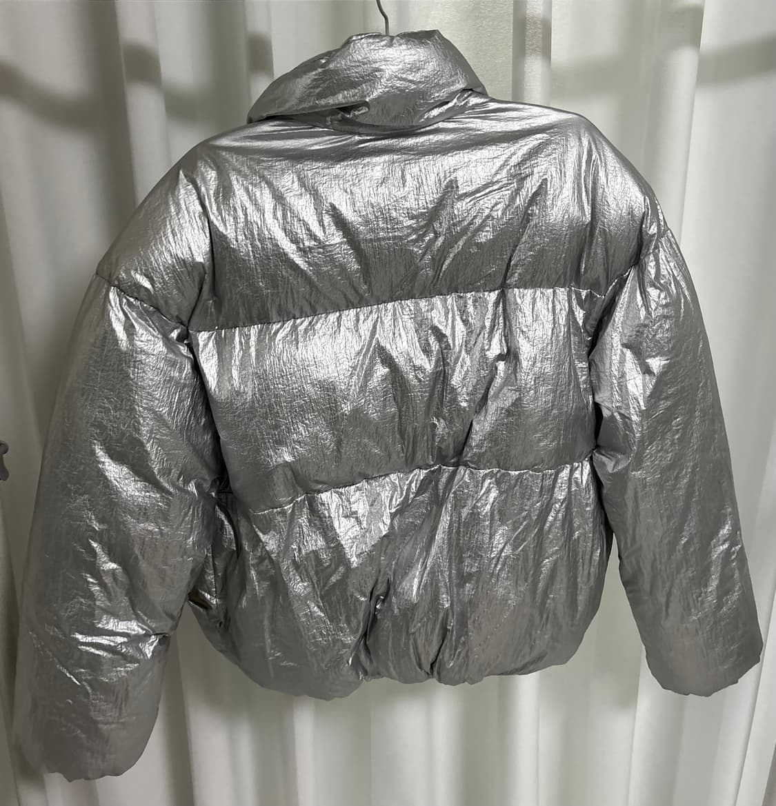 자라 키즈 유광 실버 숏푸퍼 13-14 상품이미지2