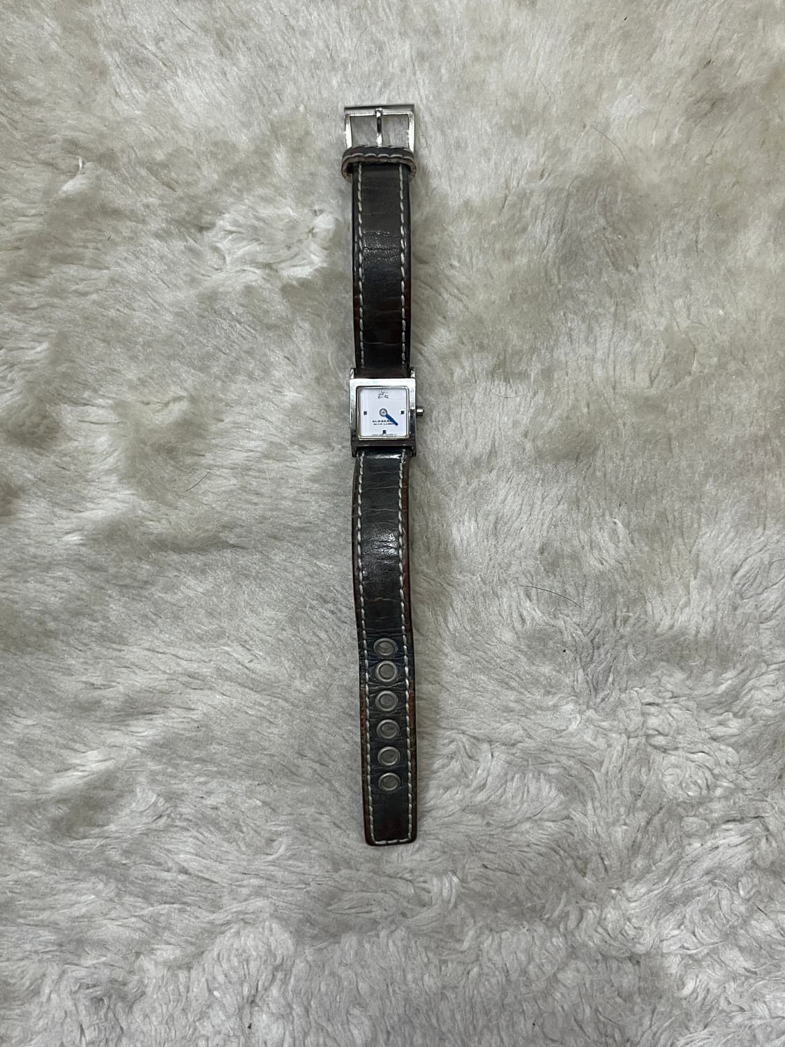 버버리 블루라벨 쿼츠 상품이미지2