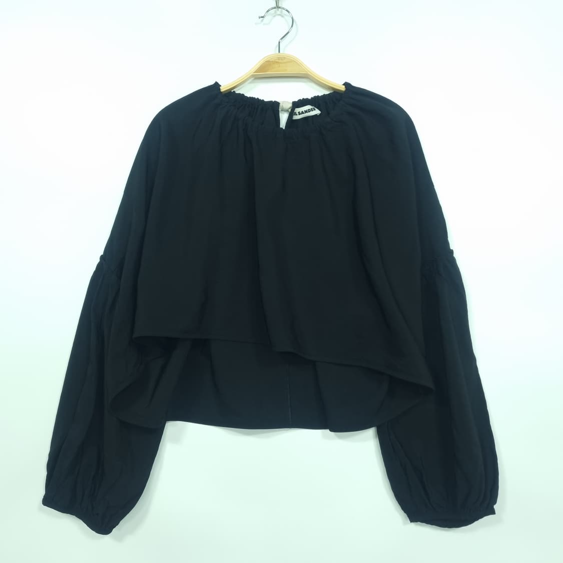 JILSANDER 질샌더 래글런 셔링 풀오버 블라우스 상품이미지1