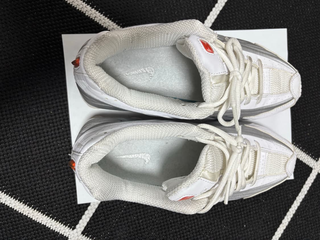 나이키 샥스r4 245 화이트 상품이미지4