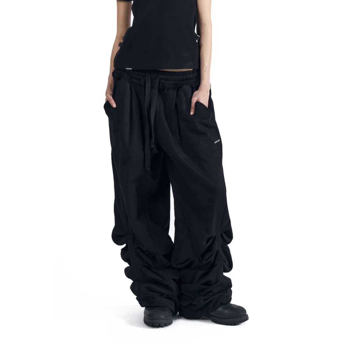 Sediment Pin-Tuck Sweatpants (Gray) 상품이미지1
