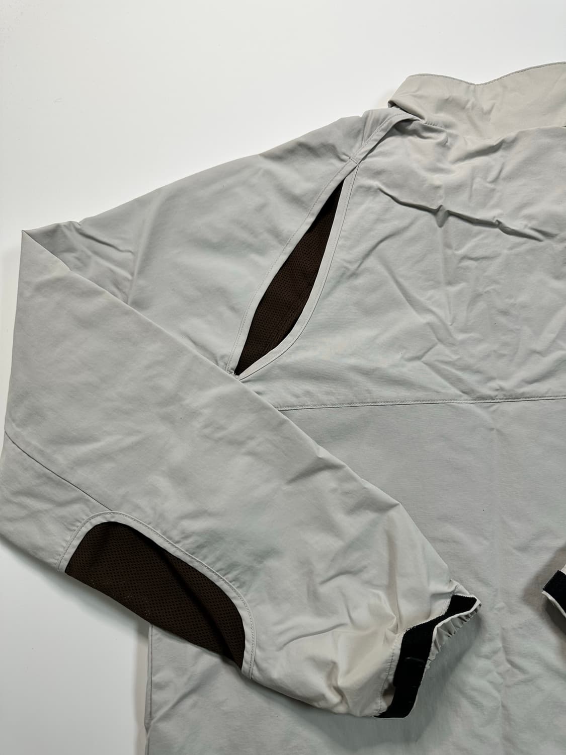 산산기어 슬래쉬 슬릿 바람막이 자켓 상품이미지6