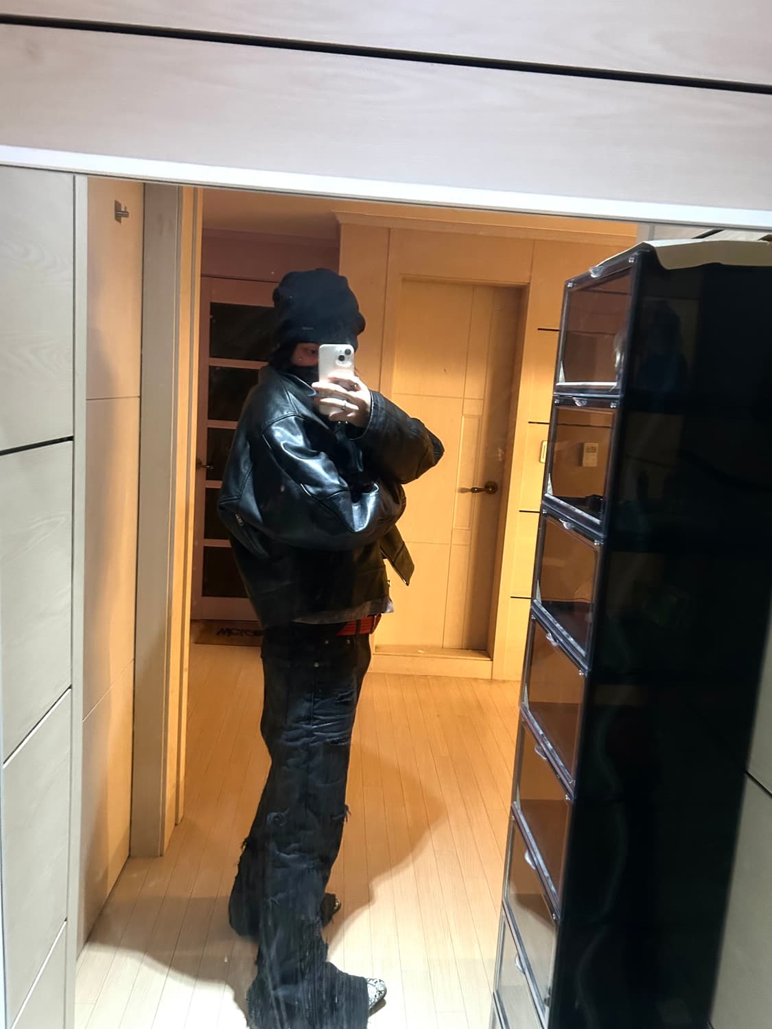 Cow Leather Stud Bomber Jacket 상품이미지7