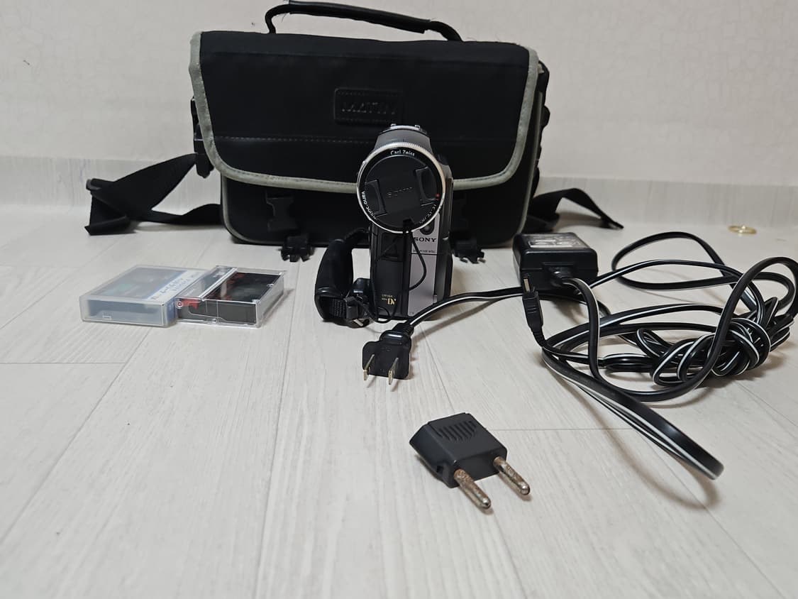 소니 핸디캠 Dcr-pc330  상품이미지1