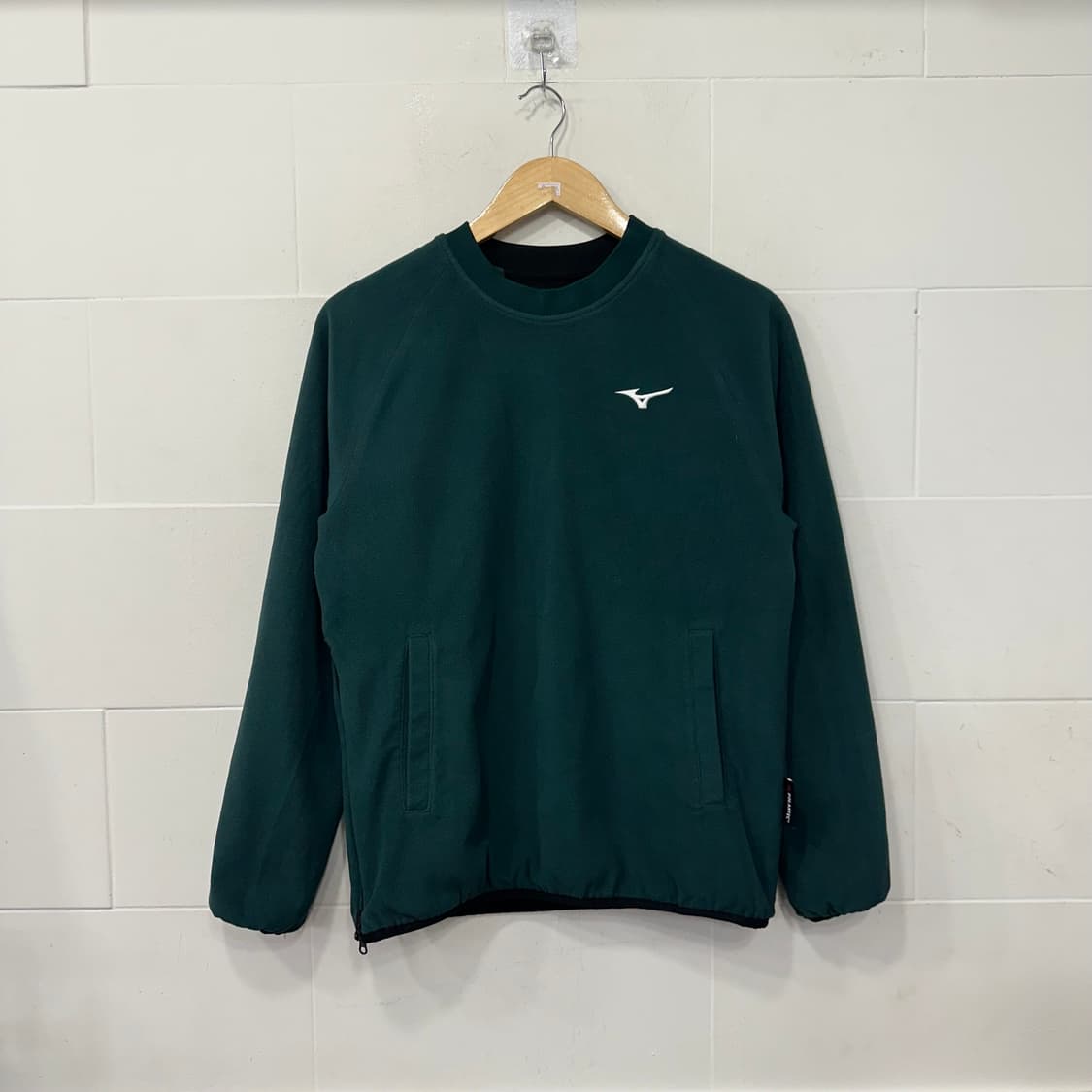 미즈노 리버시블 바람막이 상품이미지1