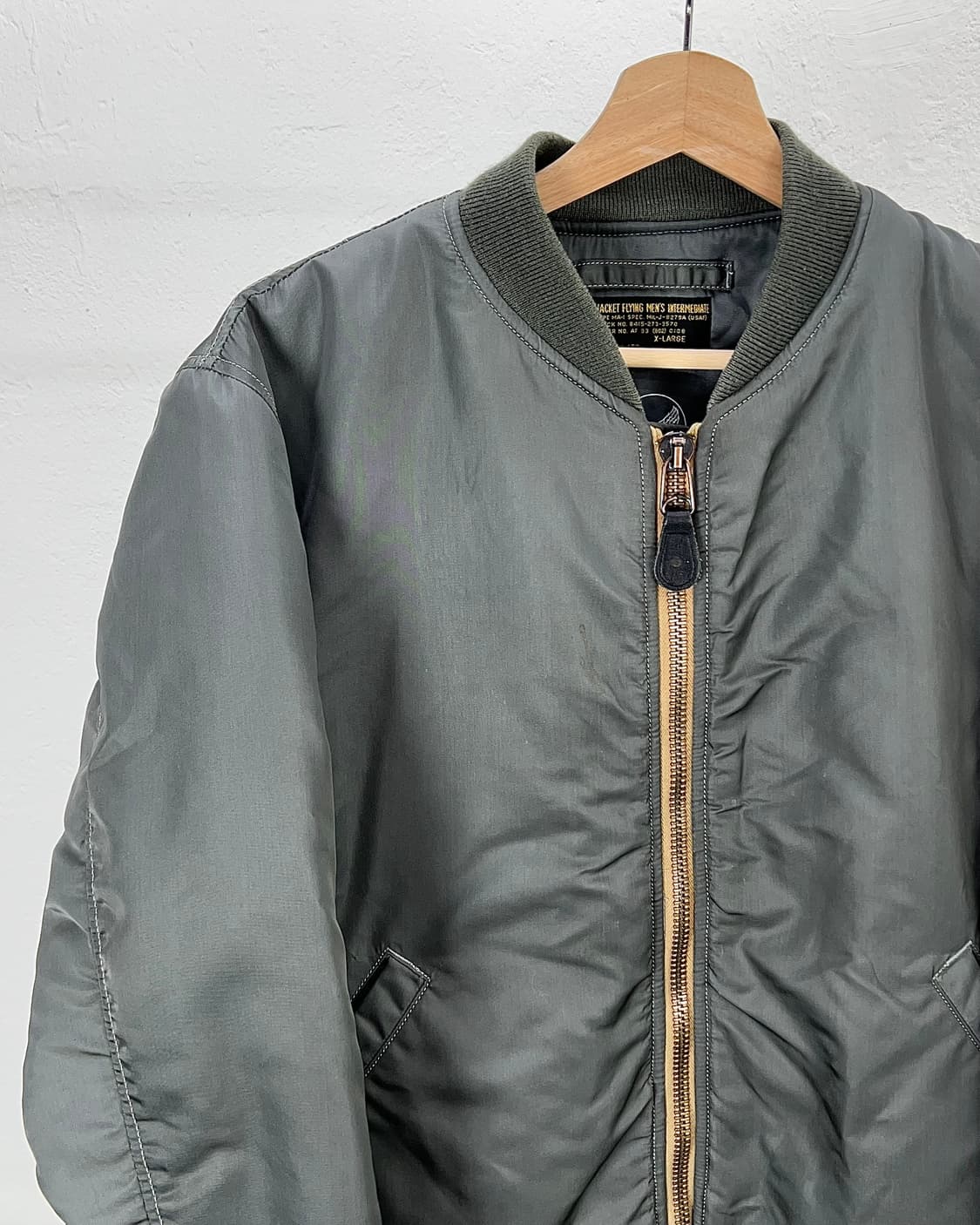 아비렉스 MIL-J-8279A 미공군 MA-1 플라이트 자켓 상품이미지2