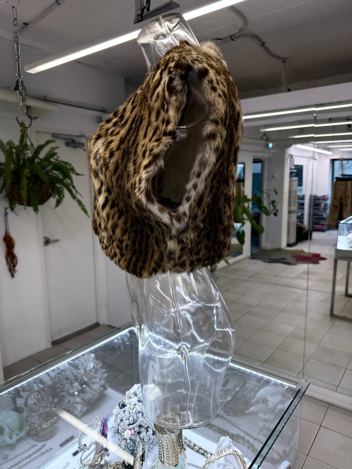 leopard fur crop top 상품이미지3