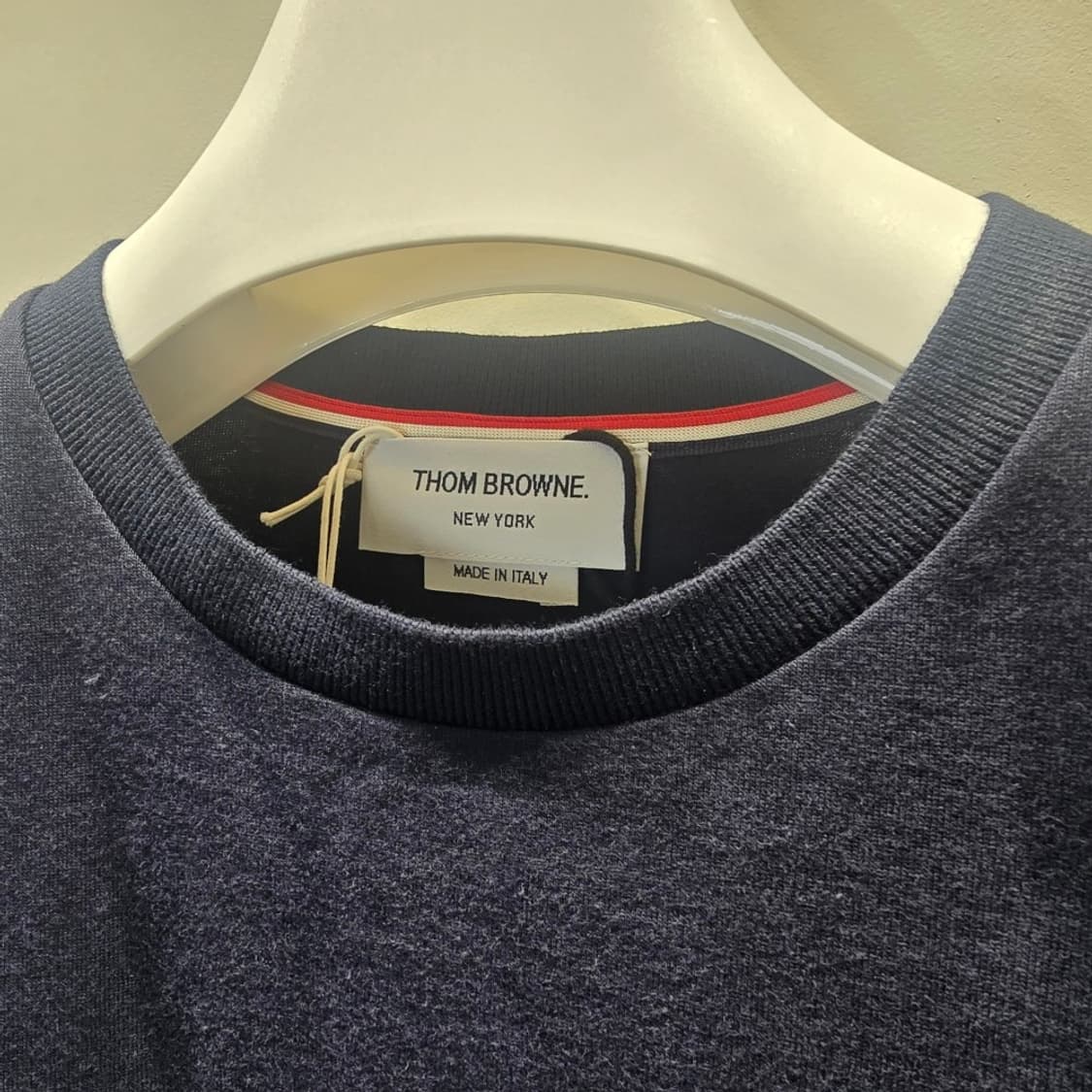[정품] 톰브라운 RWB 스트라이프 반팔 티셔츠 네이비 3 상품이미지3