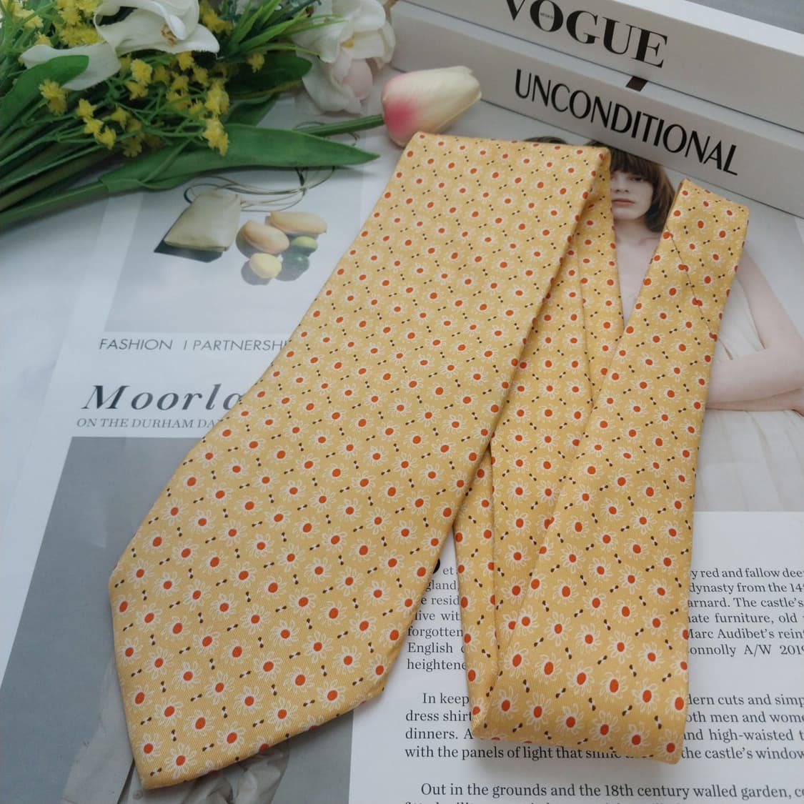 살바토레 페라가모 실크 옐로 플라워 넥타이 9cm A등급 K852
 상품이미지5
