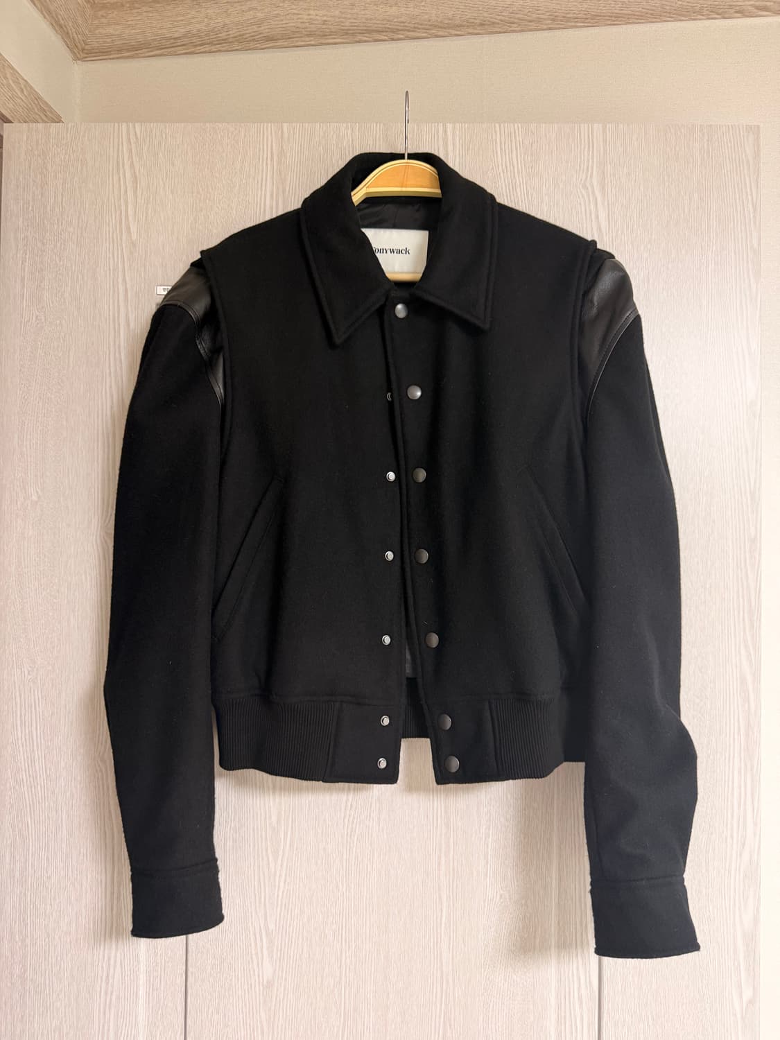 토니웩 Leather-Trimmed Cropped Bomber  상품이미지1