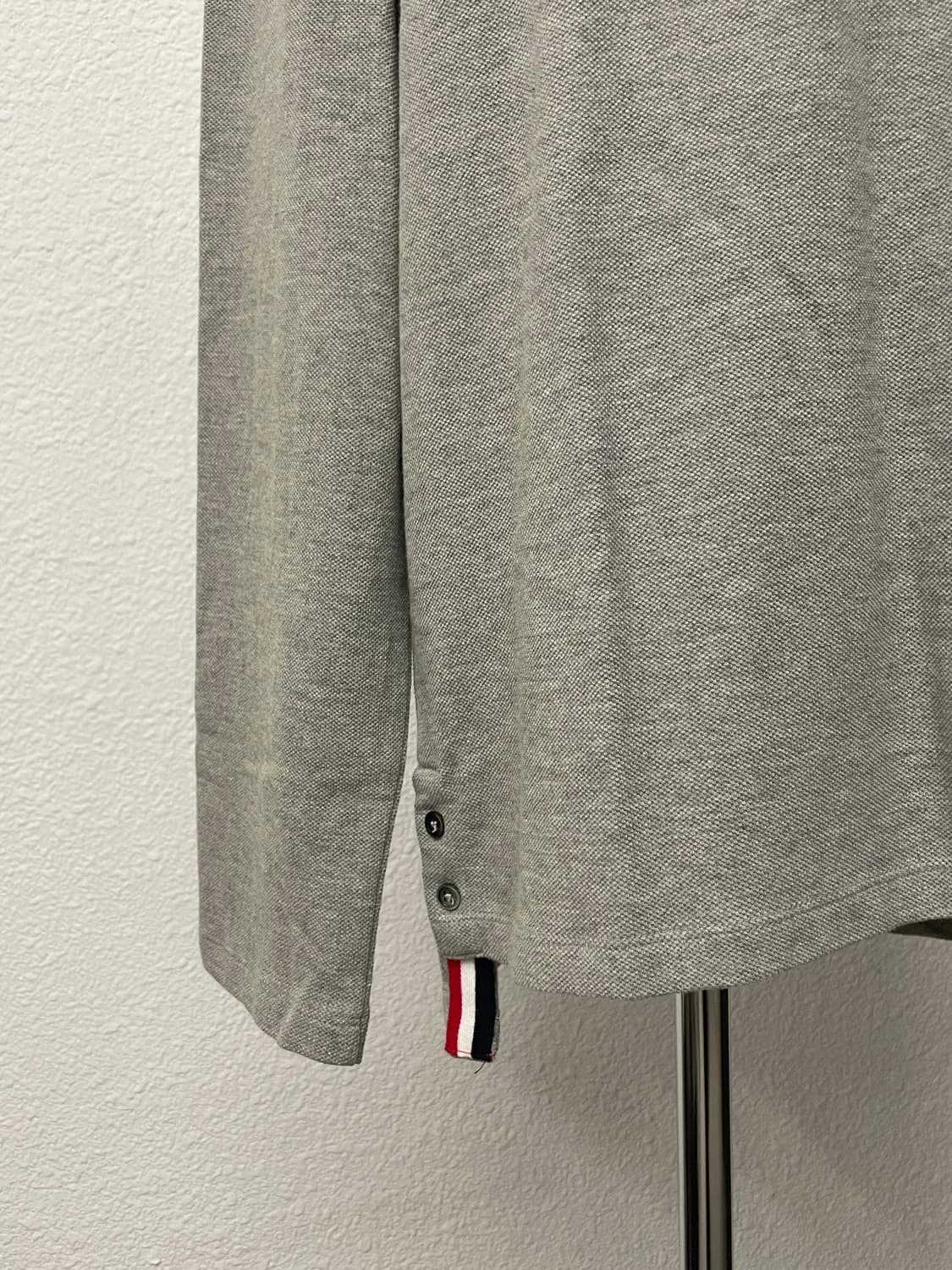 톰브라운 라운드 티셔츠 사이즈 5 상품이미지5