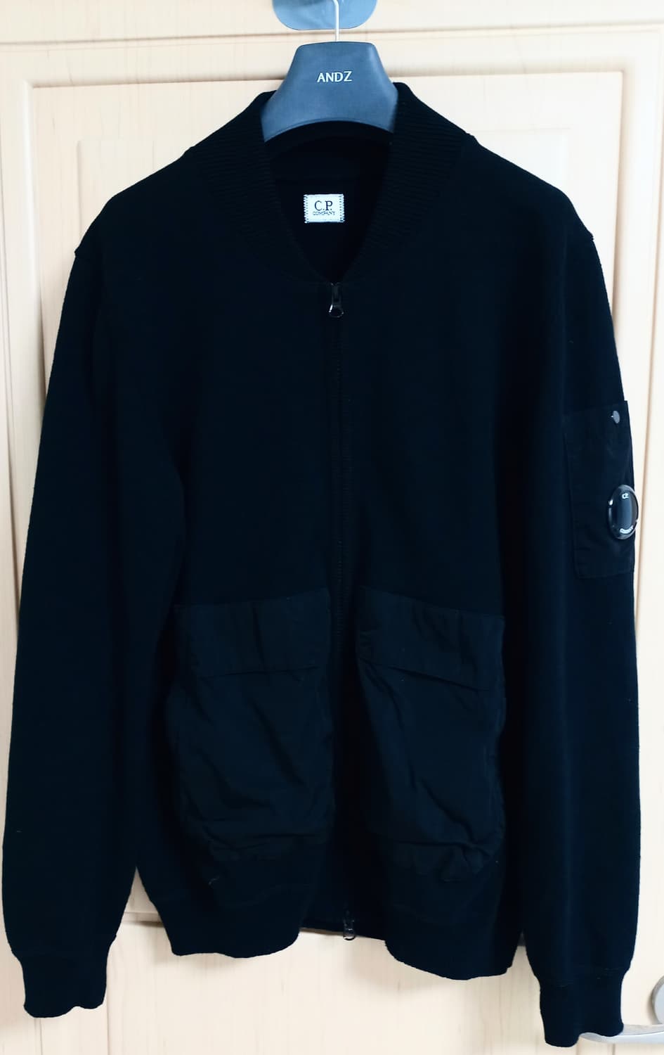 매장 정품 24SS CP COMPANY 코튼믹스 봄버 니트 가디건 상품이미지1