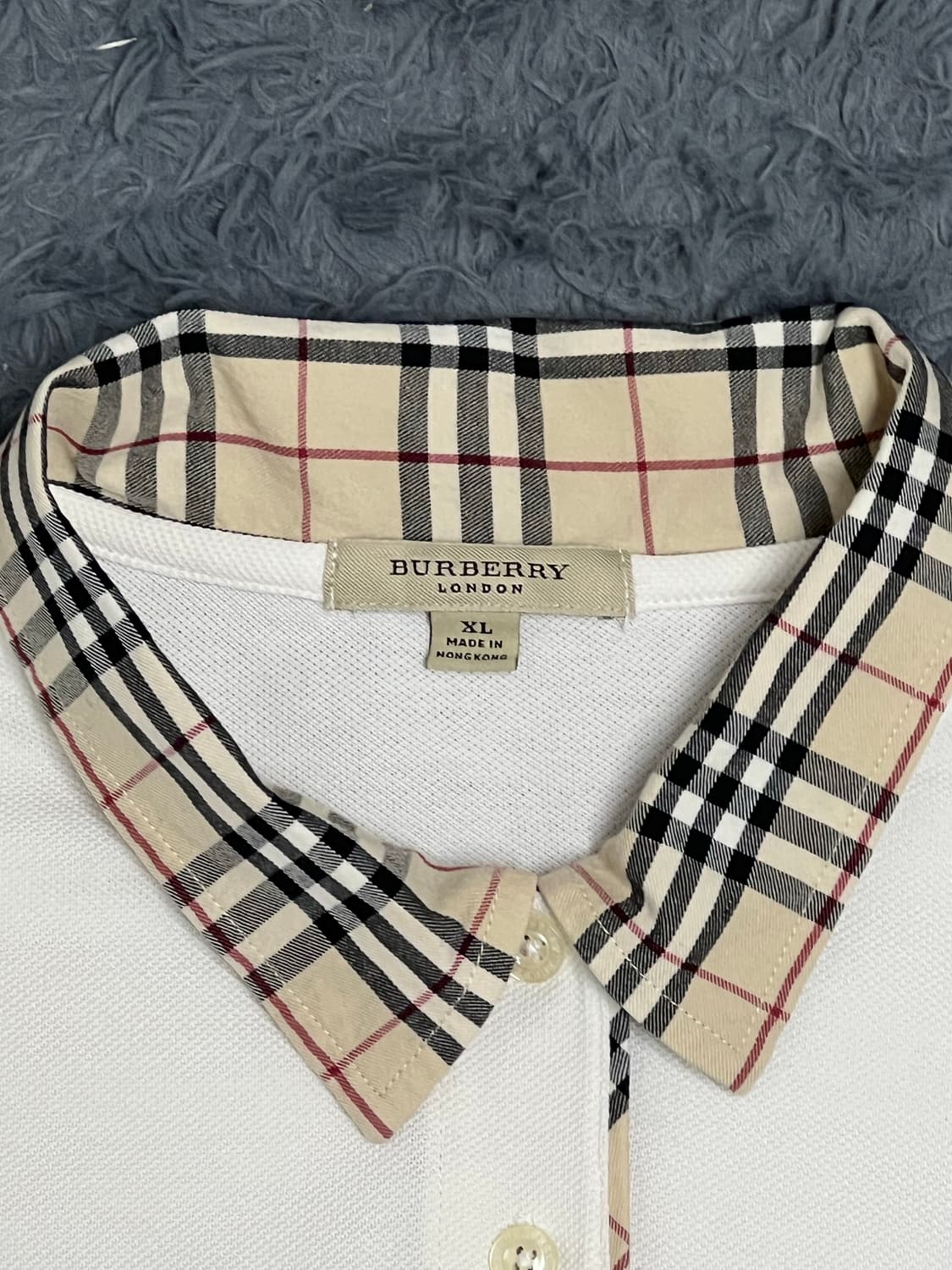 (정품) 버버리 화이트 반팔XL 상품이미지3