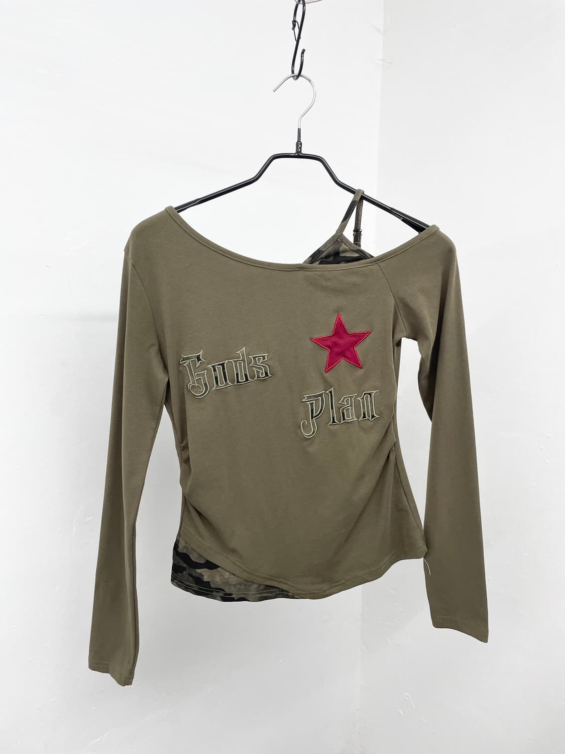 y2k 원숄더 카모 레이어드 슬리브 상품이미지2