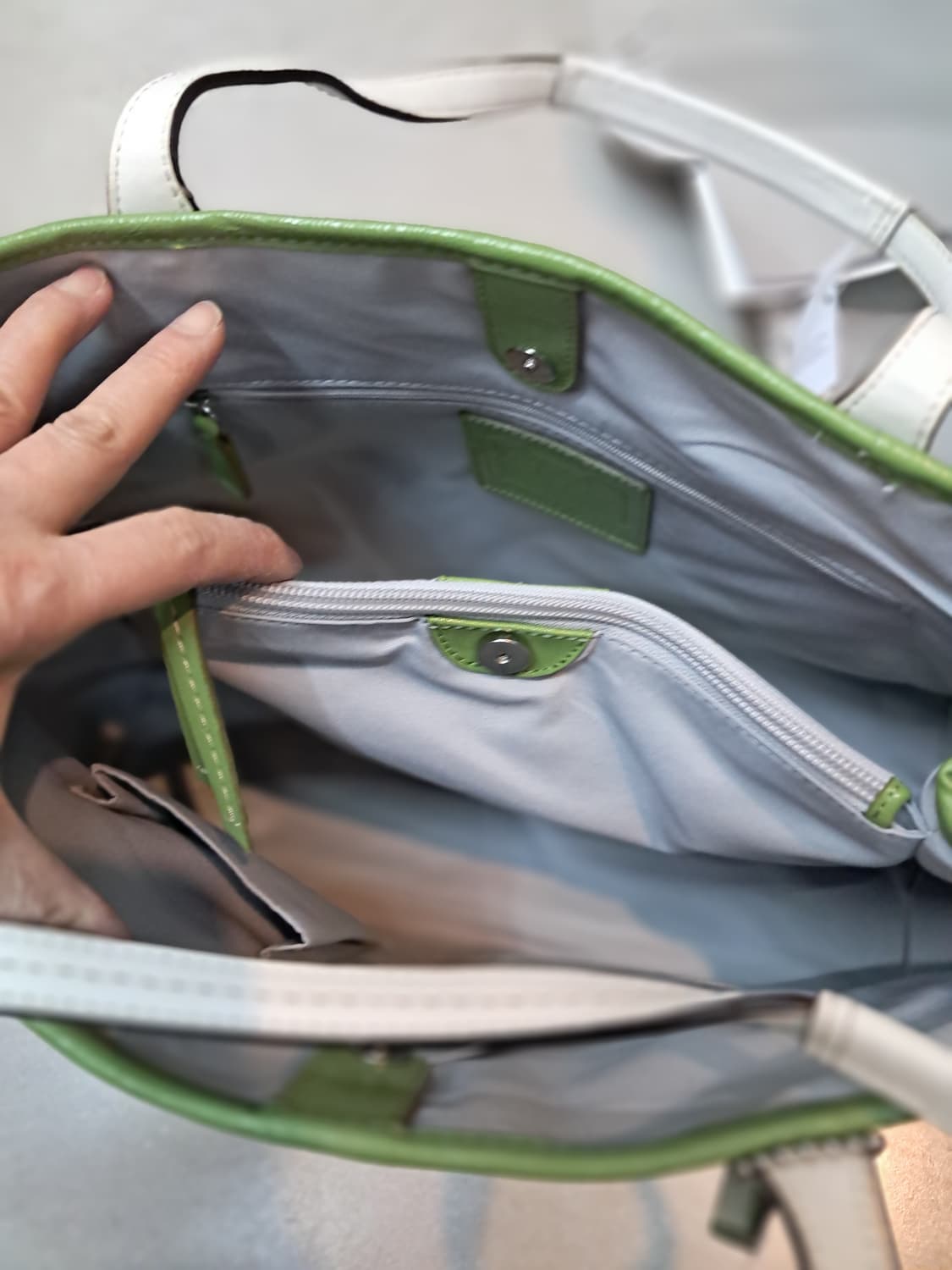 코치 시그니처 연보라 라임 토트백( 새상품) 상품이미지6