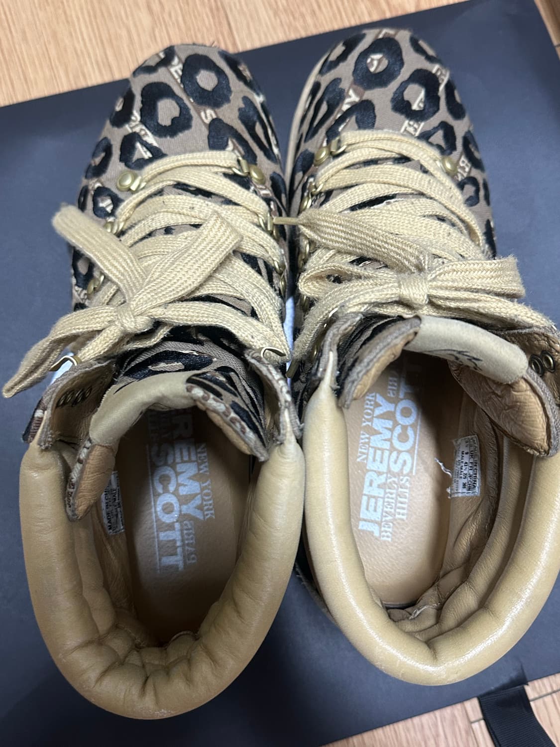 재레미스캇 X 아디다스 275 상품이미지2