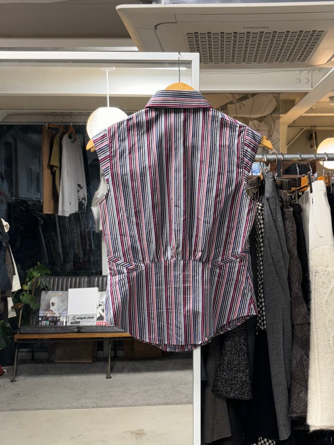 폴스미스 블랙 슬리브리스 셔츠 상품이미지2