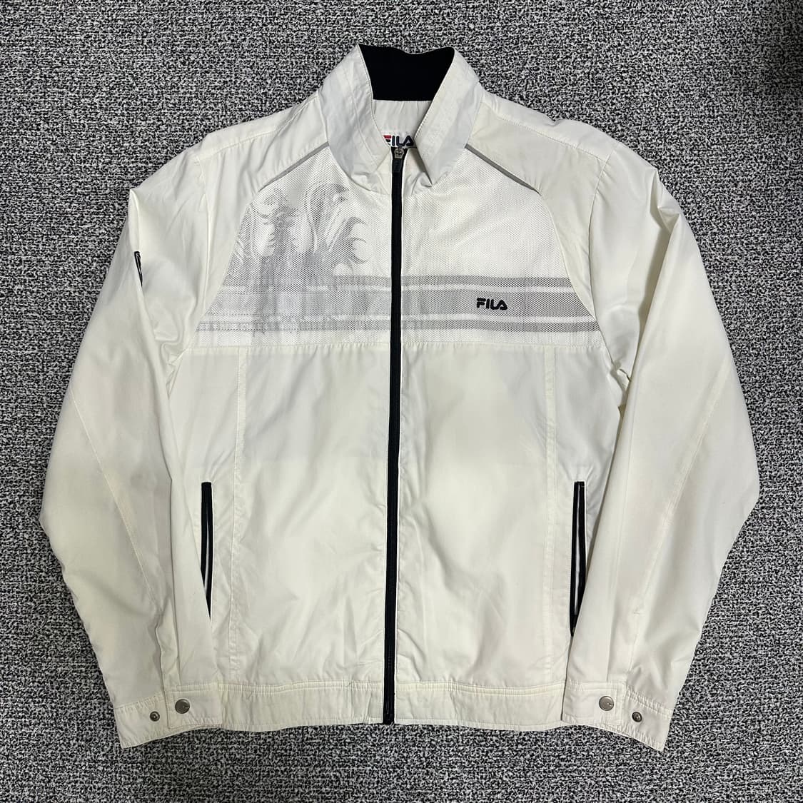 (100) 휠라 FILA 화이트 바람막이 자켓 상품이미지1