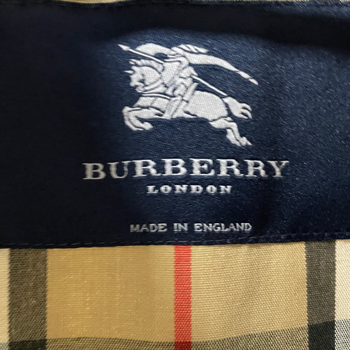 버버리 베이지 트렌치 코트 - 상품이미지4