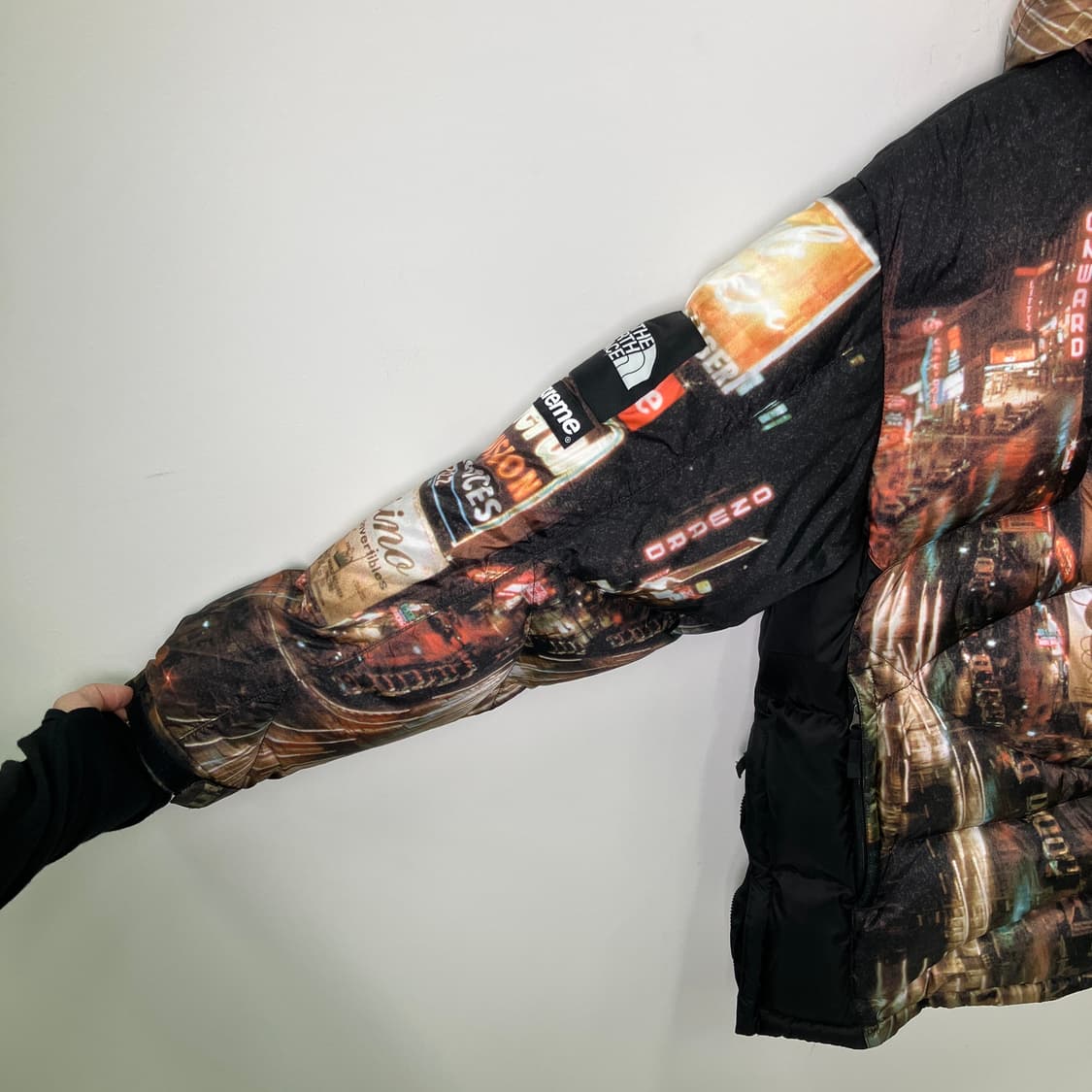 슈프림x노스페이스 800-필 하프 집 후드 풀오버 타임스퀘어 에디션 상품이미지7