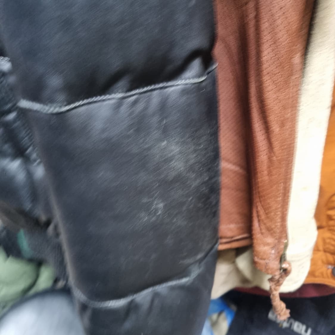 디스퀘어드2 블랙 가죽 패딩 상품이미지10