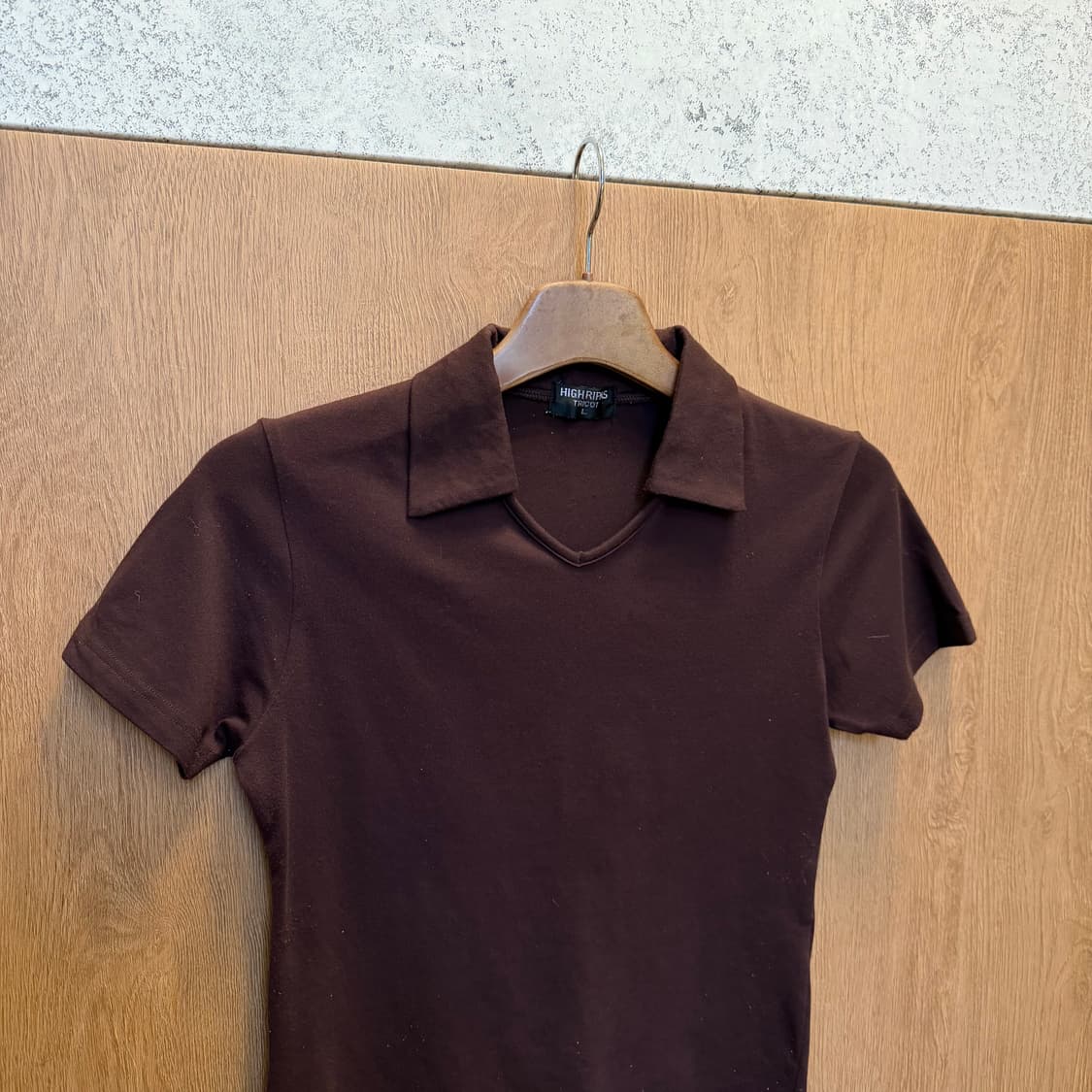빈티지 반팔 카라 티셔츠 무지 디테일 슬림핏 브라운 상품이미지3
