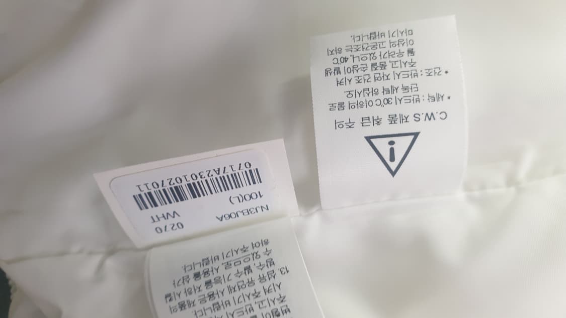 새것 노스페이스 화이트 봄버 자켓 L/100 상품이미지7