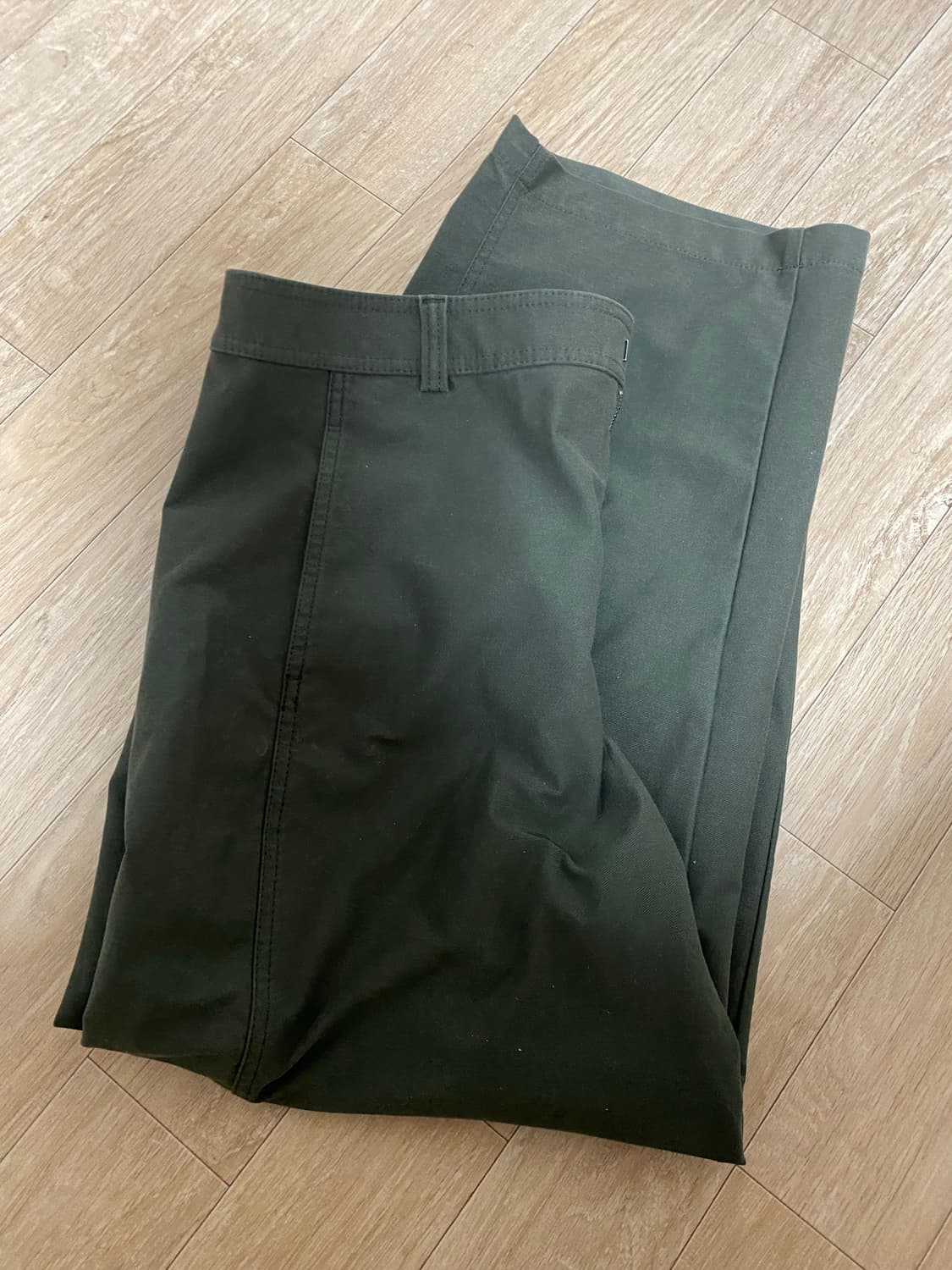 유니클로 저지배럴레그팬츠 올리브 XXL 팝니다 상품이미지2