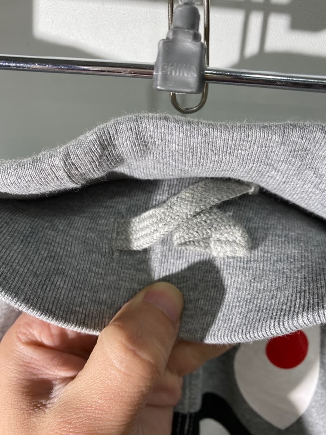 베이프 샤크 조거 팬츠 상품이미지3