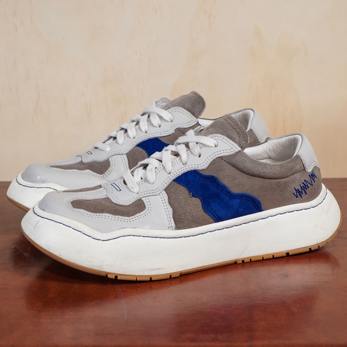 아더에러 로그 바우스 스니커즈 상품이미지2