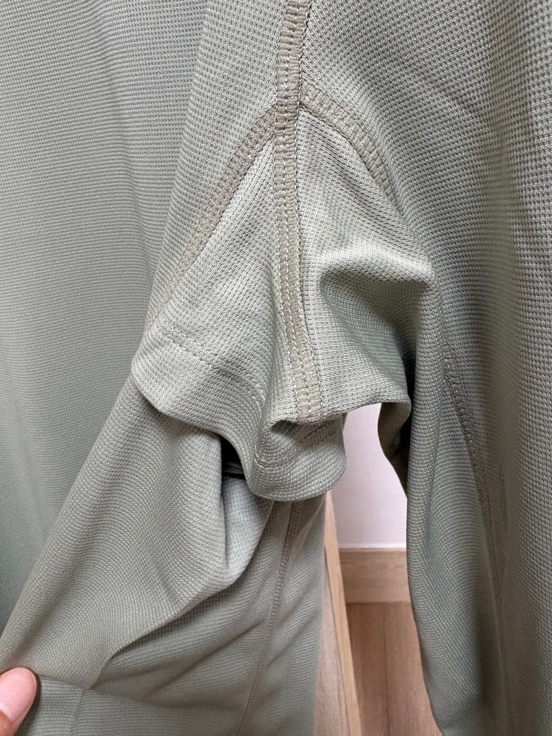 웰터 익스페리먼트 후디 상품이미지3