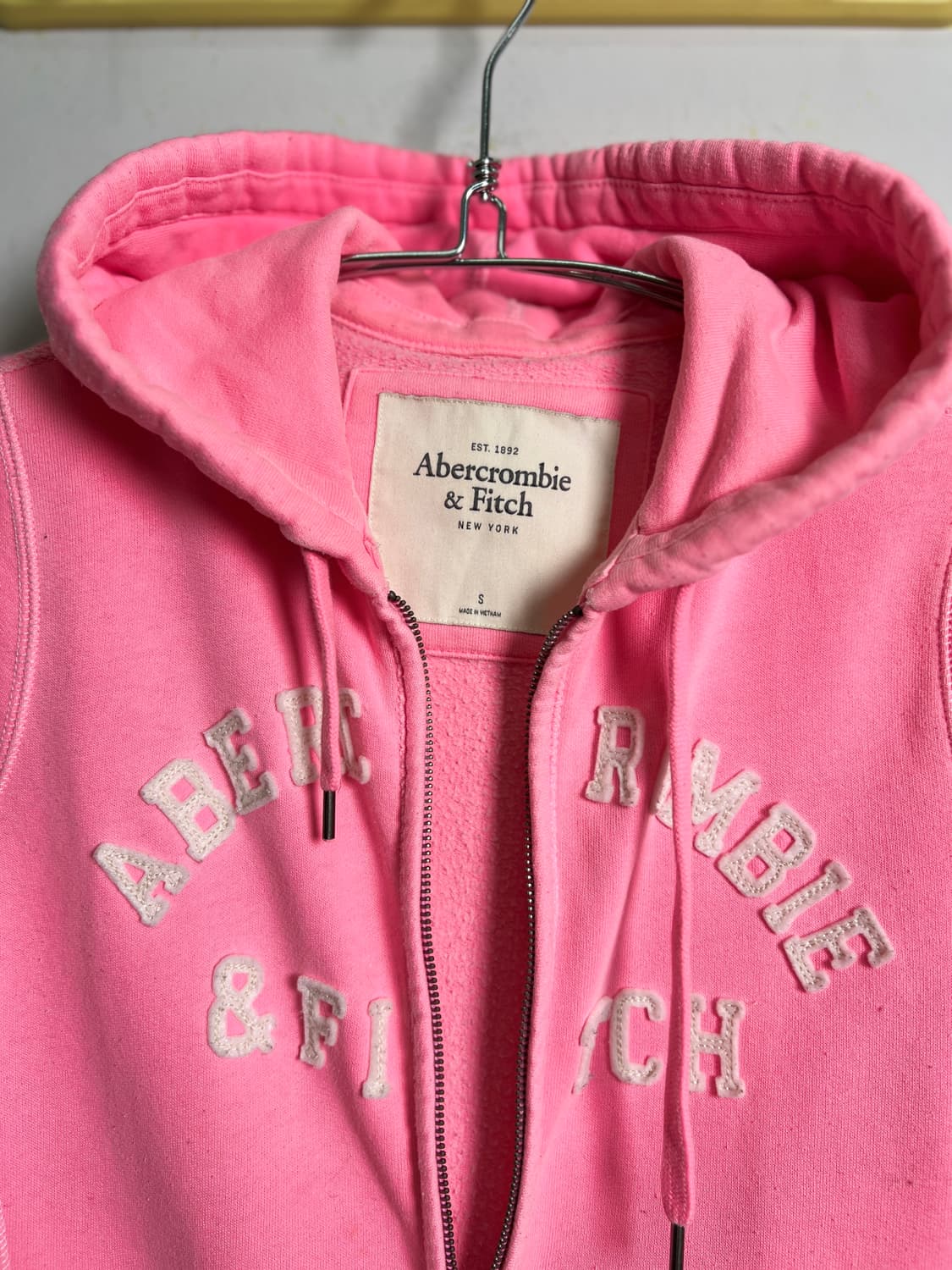 아베크롬비 딱붙 핑크 후드 집업 상품이미지3