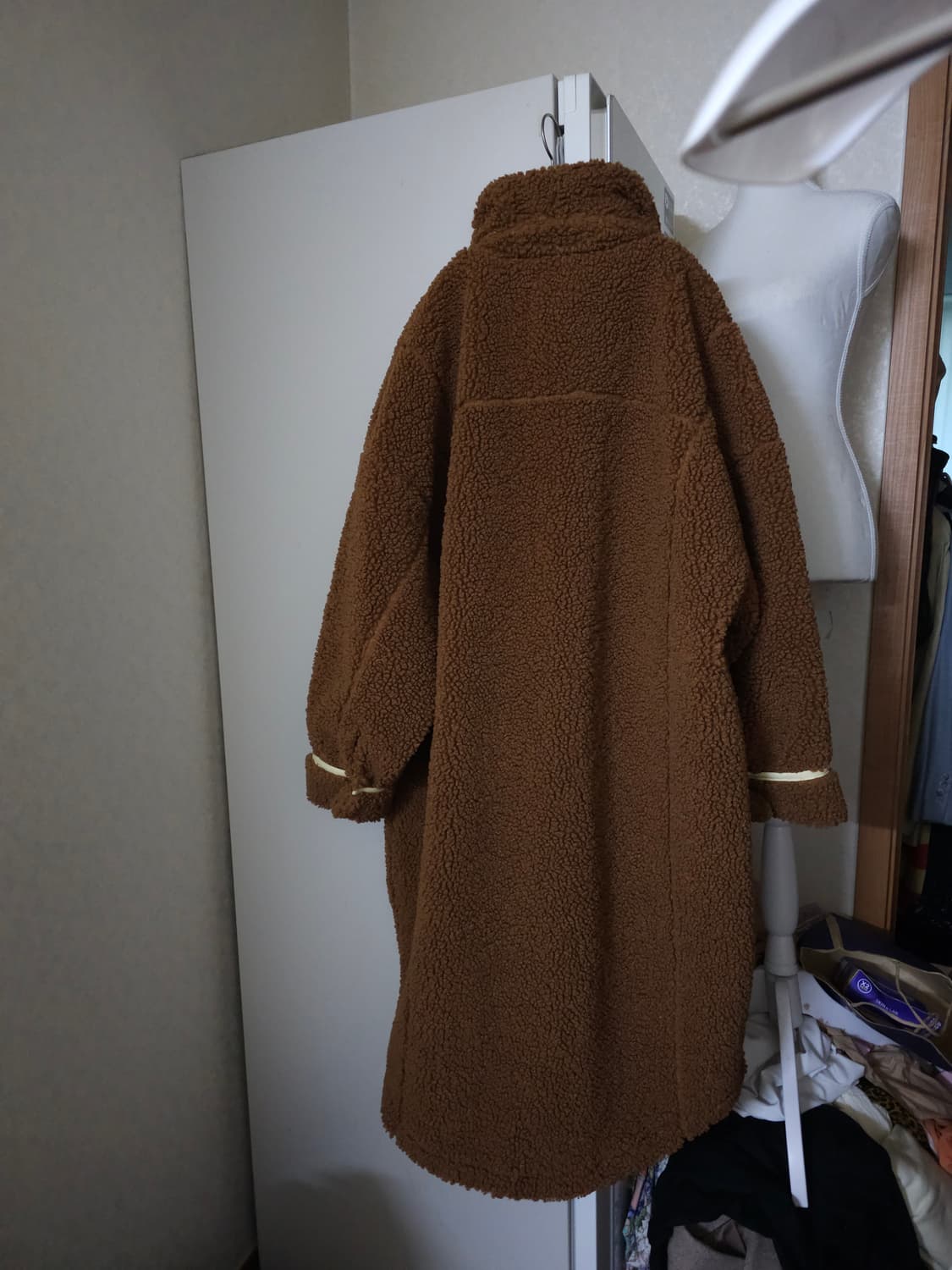 아디다스 쉐르파 브라운 뽀글이 롱 코트 상품이미지8