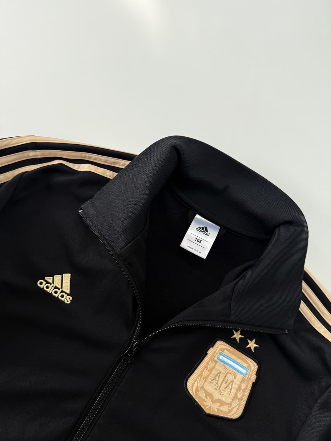 아디다스 루즈핏 검 골 배색 아르헨티나 트랙 져지 상품이미지3