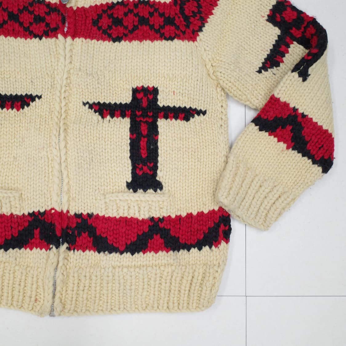 [캐나디안 스웨터] 코위찬 스웨터 (토템 패턴, 100% 울, 핸드니트) 상품이미지3