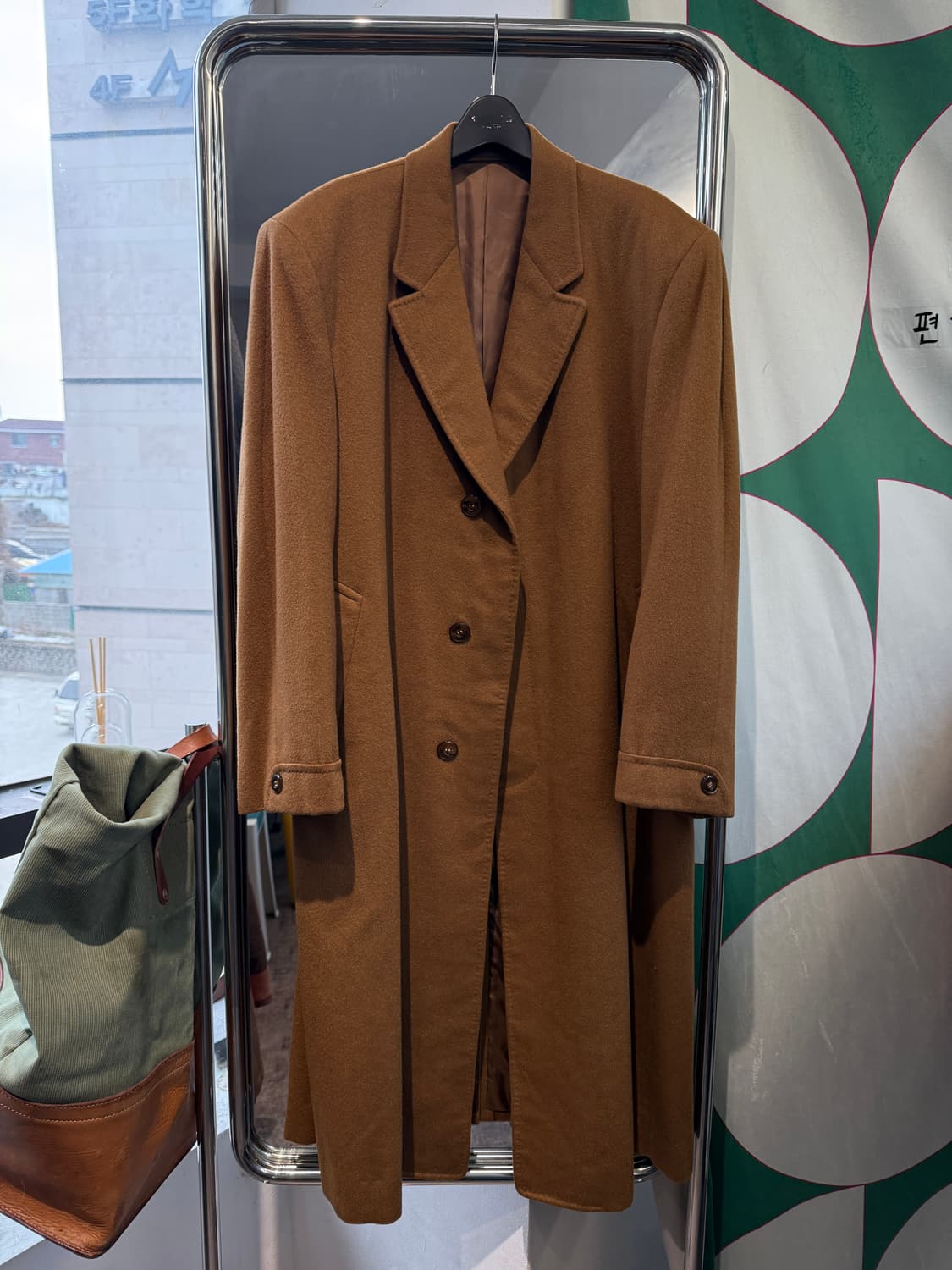 Crombie 카멜 싱글 3 버튼 롱코트 상품이미지1