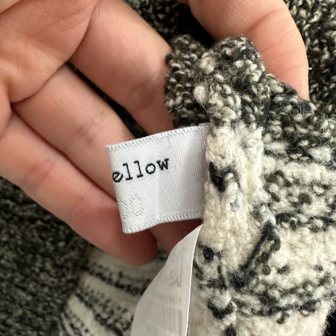 100 커스텀멜로우 남자 목폴라 울 니트 상품이미지4