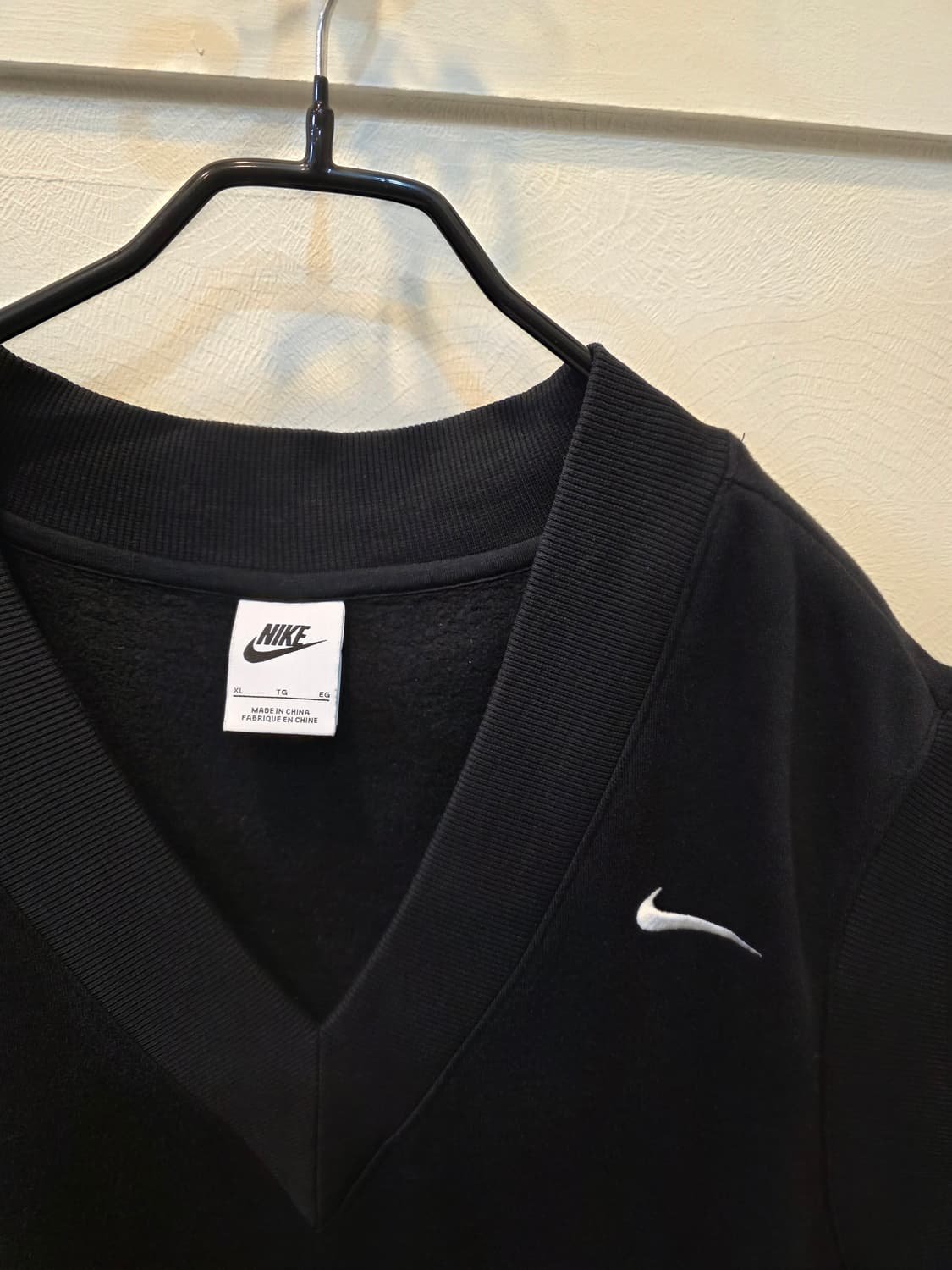 나이키 V넥 블랙 반기모 조끼 상품이미지1