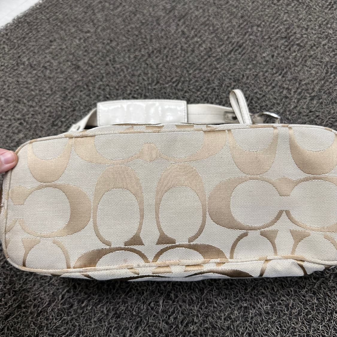 COACH 코치 시그니처 여성 숄더백 상품이미지8